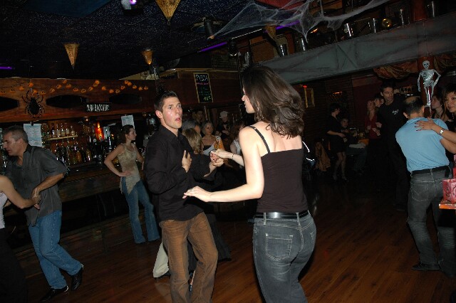min 2005 11 06 sharkys 079